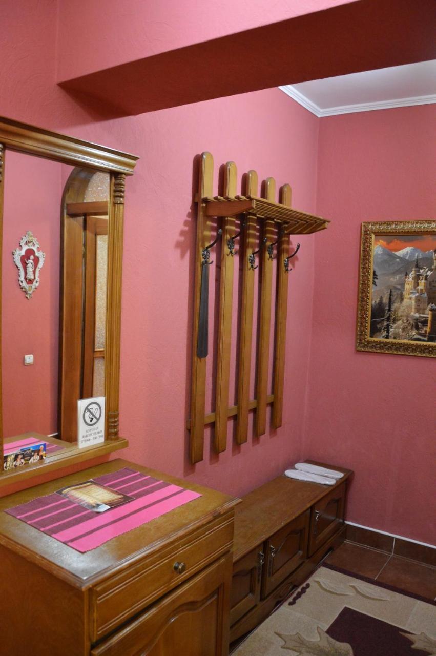 צ'רנוביץ Knaus Apartments מראה חיצוני תמונה