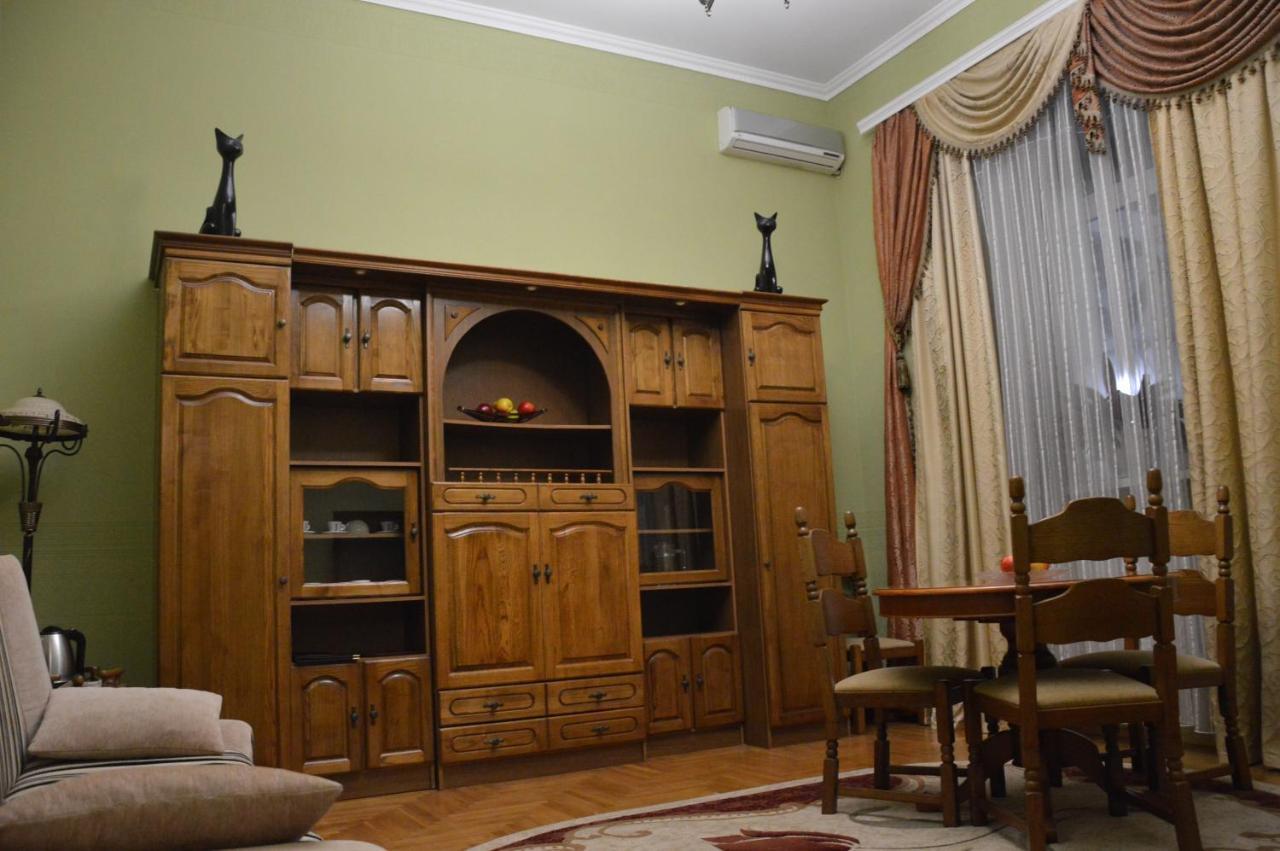 צ'רנוביץ Knaus Apartments מראה חיצוני תמונה