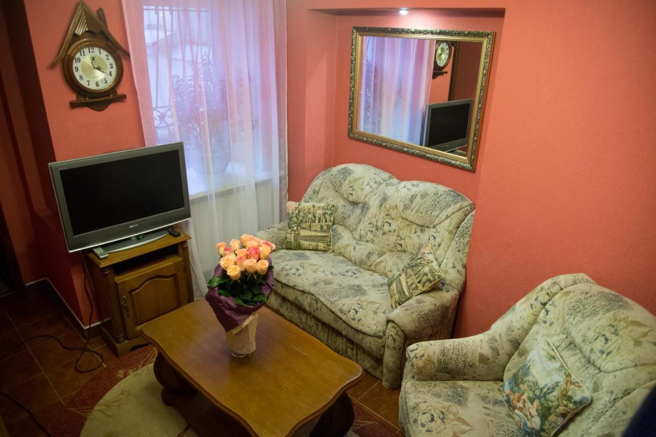 צ'רנוביץ Knaus Apartments מראה חיצוני תמונה